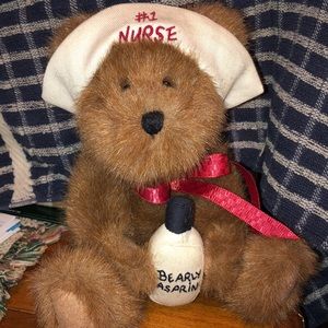 Meet your Posher, Carola